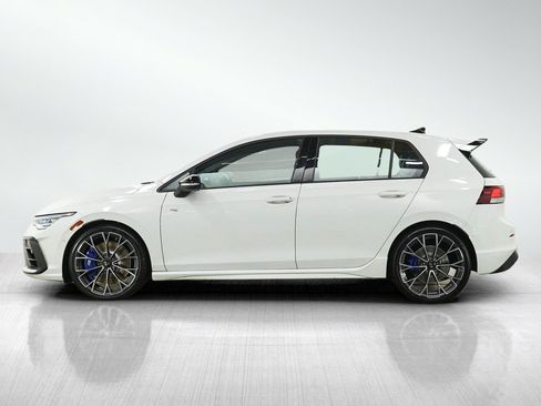 Used 2025 Volkswagen Golf AWD/4WD image 2