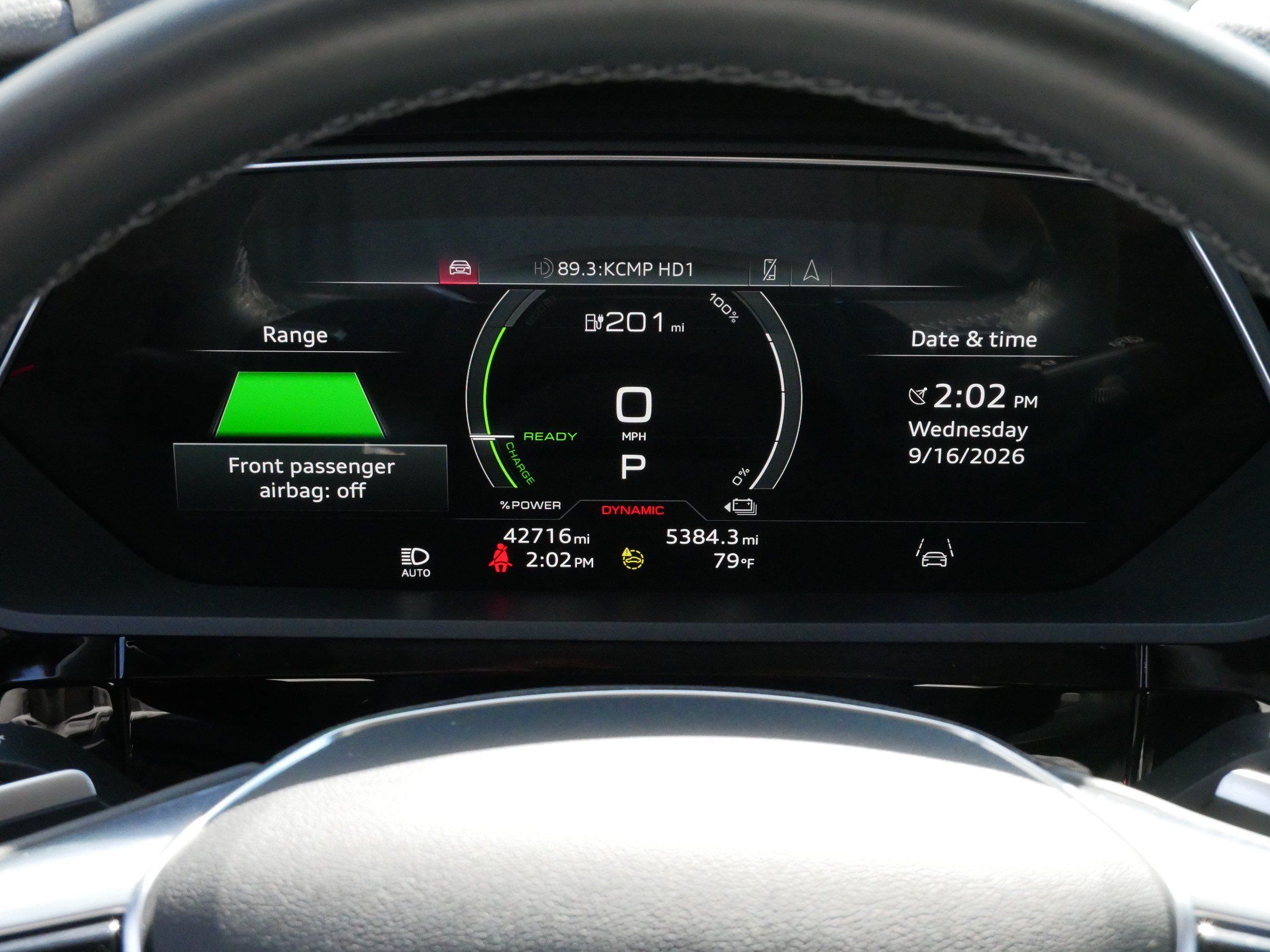 Used 2024 Audi Q8 e-tron Premium Plus w/ Premium Plus Package AWD/4WD image 21