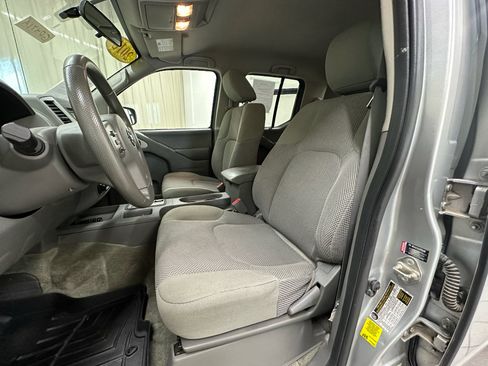 Used 2018 Nissan Frontier SV AWD/4WD image 22