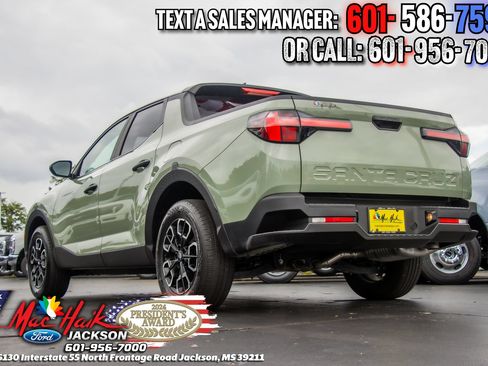 Used 2022 Hyundai Santa Cruz SEL FWD image 4