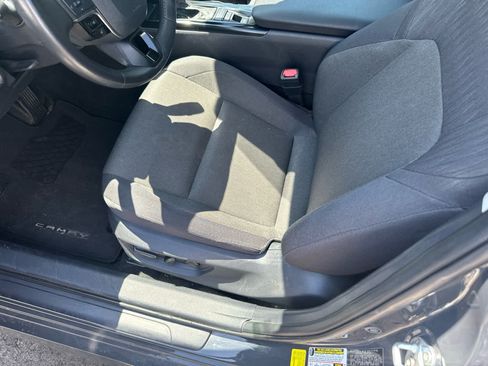 Used 2025 Toyota Camry LE w/ Convenience Package FWD image 7