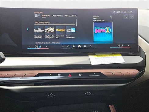 Used 2025 BMW X3 xDrive30i w/ Premium Package image 11