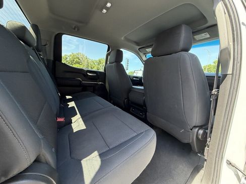 Used 2019 Chevrolet Silverado 1500 Custom Trail Boss w/ Custom Convenience Package AWD/4WD image 14