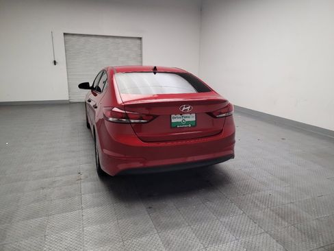 Used 2018 Hyundai Elantra SEL FWD image 6