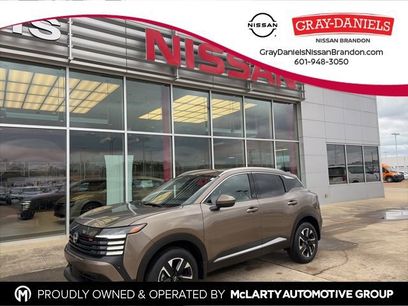 Certified 2025 Nissan Kicks SR