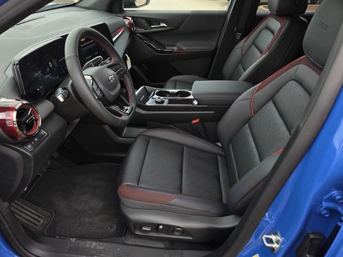 New 2026 Chevrolet Equinox RS w/ Convenience Package III FWD image 14