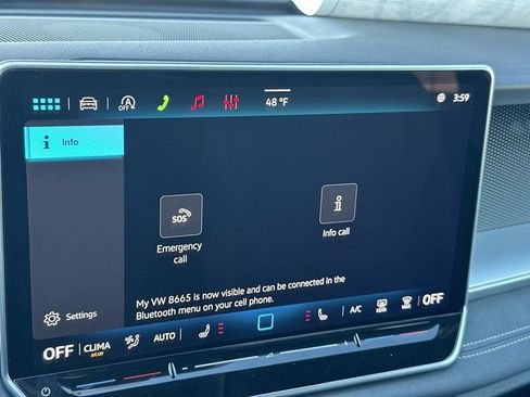New 2026 Volkswagen Tiguan SE FWD image 9
