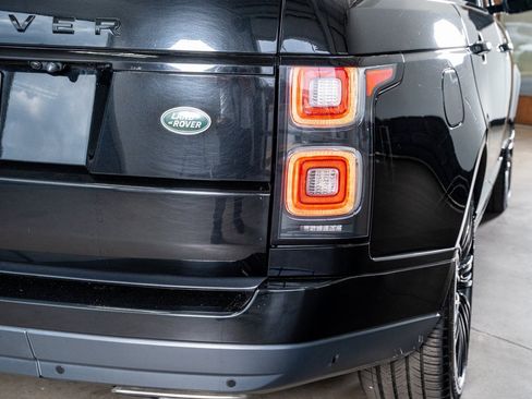 Used 2019 Land Rover Range Rover Supercharged image 26