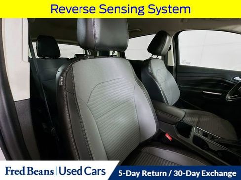 Used 2017 Ford Escape SE w/ Equipment Group 201A image 34