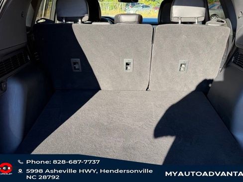 Used 2022 Ford Escape Titanium w/ Titanium Premium Package image 32