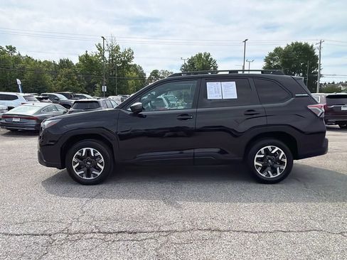 Used 2026 Subaru Forester Premium AWD/4WD image 3