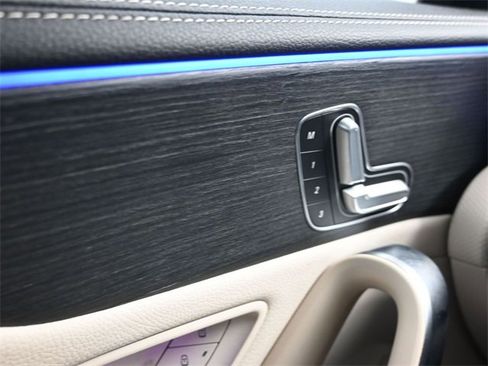 Used 2022 Mercedes-Benz CLA 250 image 29