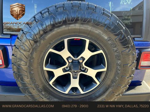 Used 2018 Jeep Wrangler Unlimited Sport S AWD/4WD image 25