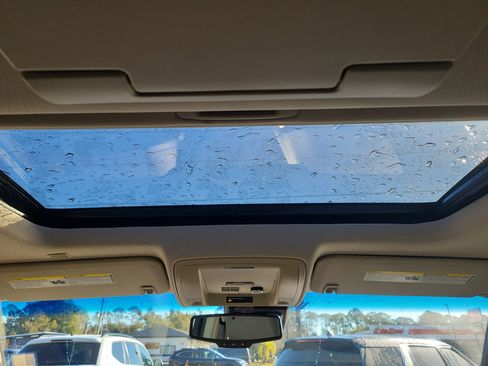 Used 2017 GMC Yukon Denali w/ Open Road Package image 20