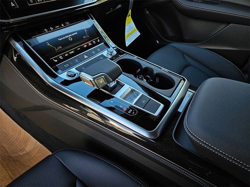 New 2026 Audi Q7 2.0T Premium Plus image 14