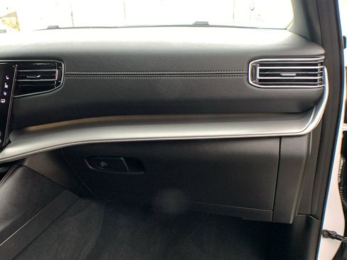 Used 2025 Jeep Wagoneer 4WD image 32