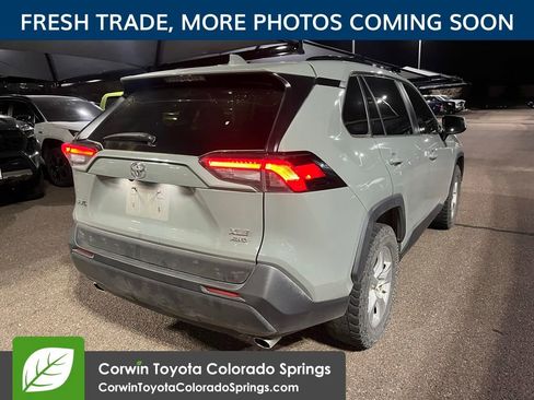 Used 2021 Toyota RAV4 XLE image 8