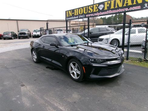 Used 2017 Chevrolet Camaro LT image 6