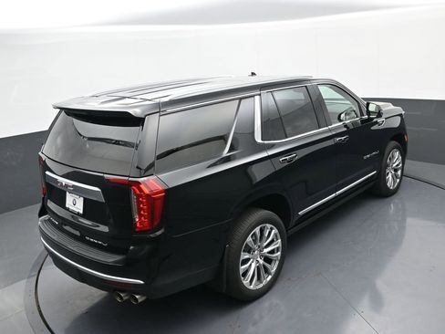 Used 2024 GMC Yukon Denali w/ Denali Reserve Package AWD/4WD image 38