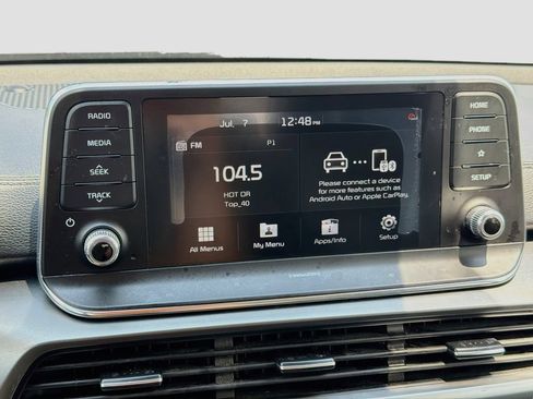 Used 2020 Kia Telluride LX FWD image 16