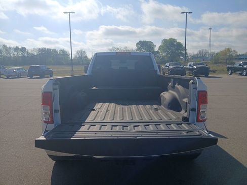 Used 2024 RAM 3500 Big Horn AWD/4WD image 12