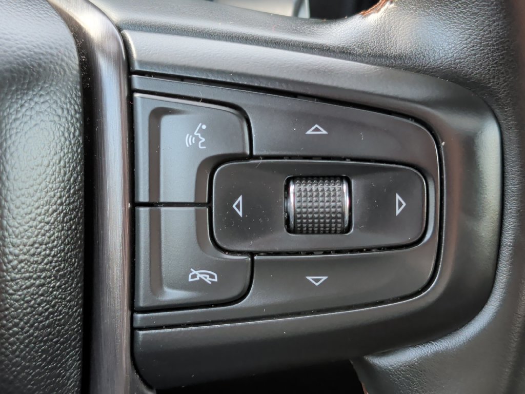Used 2023 GMC Sierra 1500 AT4 w/ Technology Package AWD/4WD image 13