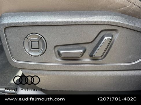 Used 2025 Audi Q5 Premium w/ Convenience Package AWD/4WD image 25