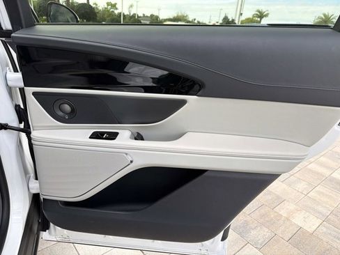 New 2026 Lincoln Nautilus Premier w/ Equipment Group 102A image 20