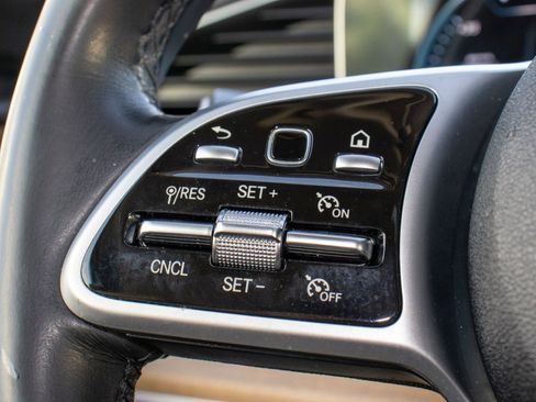 Used 2021 Mercedes-Benz GLE 350 image 28