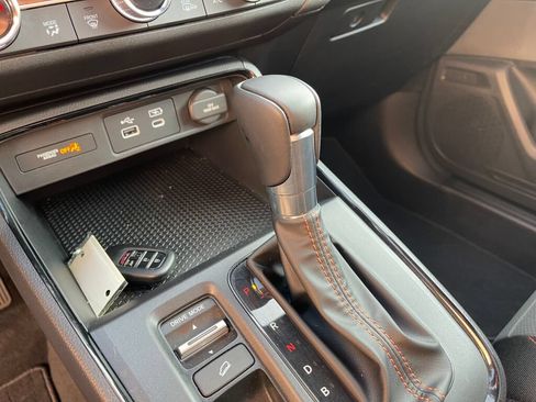 Certified 2025 Honda CR-V Sport image 15