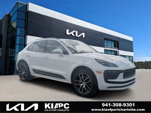 Used 2023 Porsche Macan Turbo AWD/4WD image 1