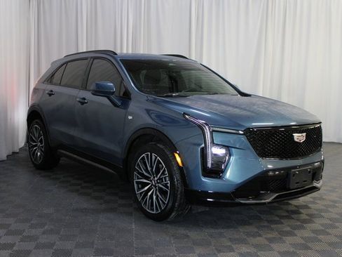 Used 2024 Cadillac XT4 Sport image 1