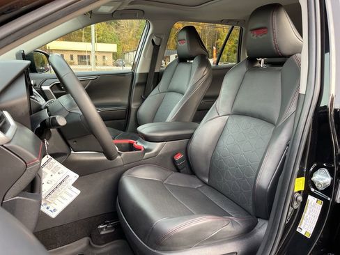 Certified 2023 Toyota RAV4 TRD Off-Road image 19