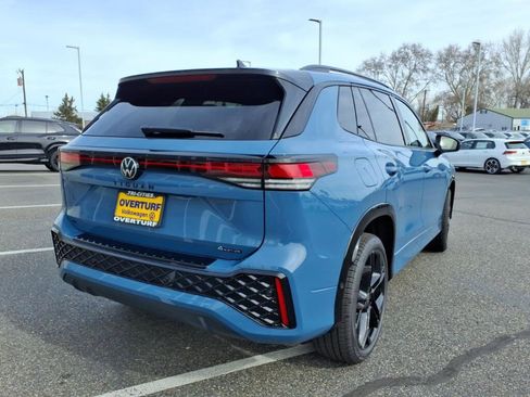 New 2026 Volkswagen Tiguan SE R-Line AWD/4WD image 4