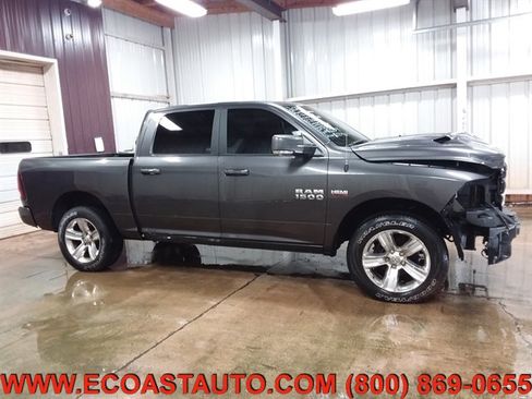 Used 2015 RAM 1500 Sport w/ Remote Start & Security Group image 6