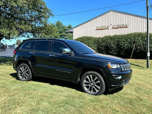 Used 2018 Jeep Grand Cherokee Overland image 2