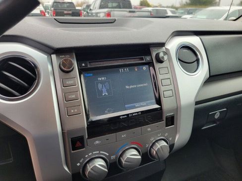 Used 2016 Toyota Tundra SR5 image 22