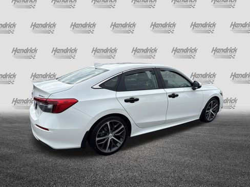 Certified 2024 Honda Civic Touring image 10