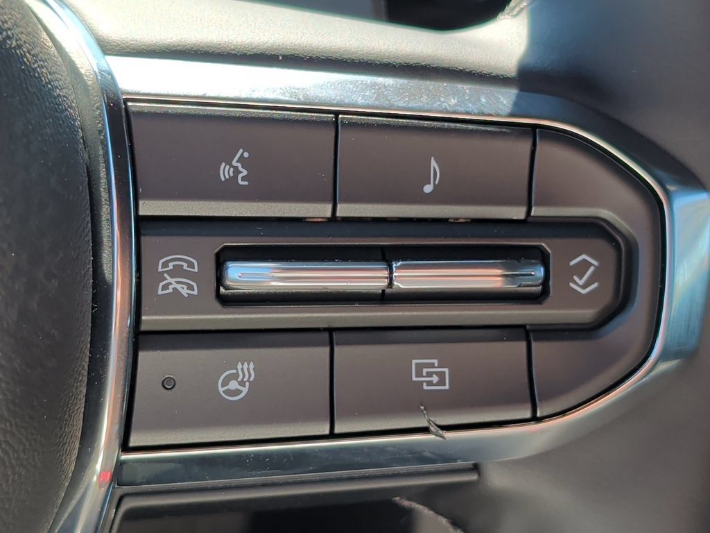 New 2026 GMC Yukon Elevation w/ Elevation Premium Package AWD/4WD image 17