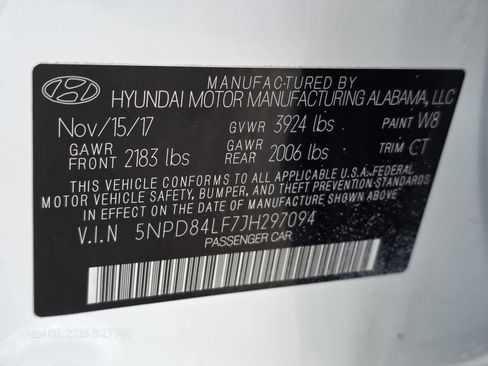 Used 2018 Hyundai Elantra Value Edition FWD image 34