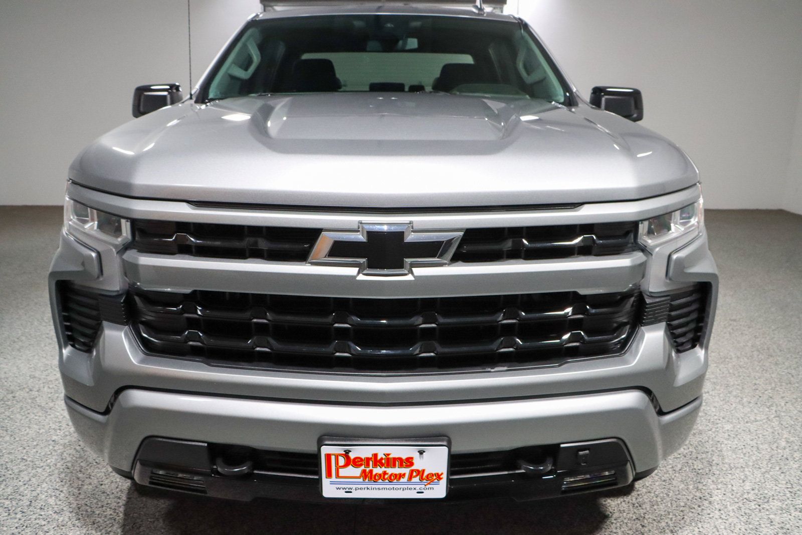 Used 2023 Chevrolet Silverado 1500 RST AWD/4WD image 4