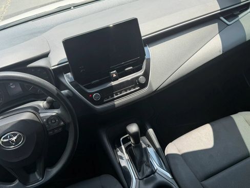 Used 2024 Toyota Corolla LE FWD image 21
