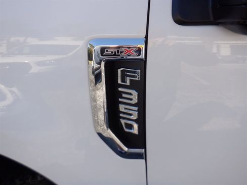 Used 2020 Ford F350 XL w/ STX Appearance Package image 19