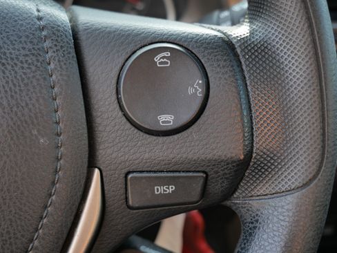 Used 2015 Toyota RAV4 XLE FWD image 28
