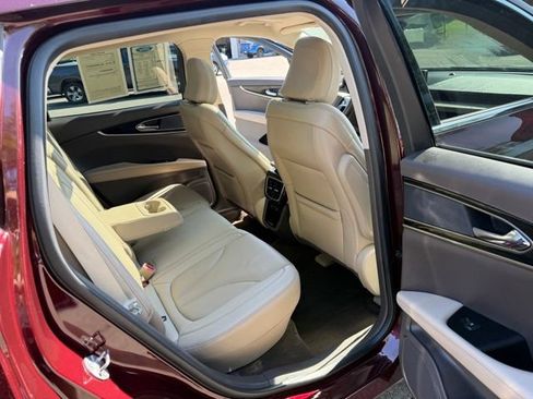 Certified 2023 Lincoln Nautilus Reserve AWD/4WD image 32