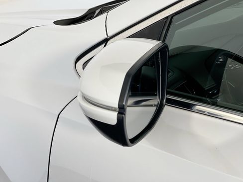 Used 2022 Honda CR-V EX image 6