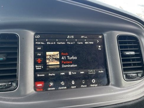 Used 2023 Dodge Charger SXT w/ Blacktop Package image 15