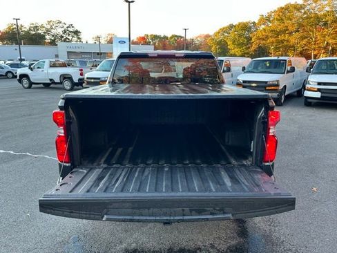 Used 2022 Chevrolet Silverado 1500 Custom image 8