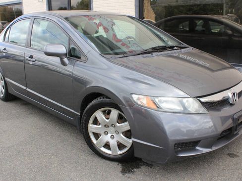 Used 2010 Honda Civic LX image 10