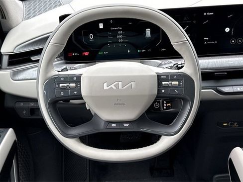 New 2026 Kia EV9 Wind image 16